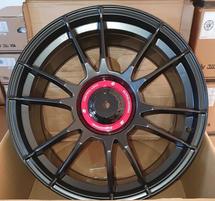 Jantes 18 Look OZ Ultraleggera 5x108