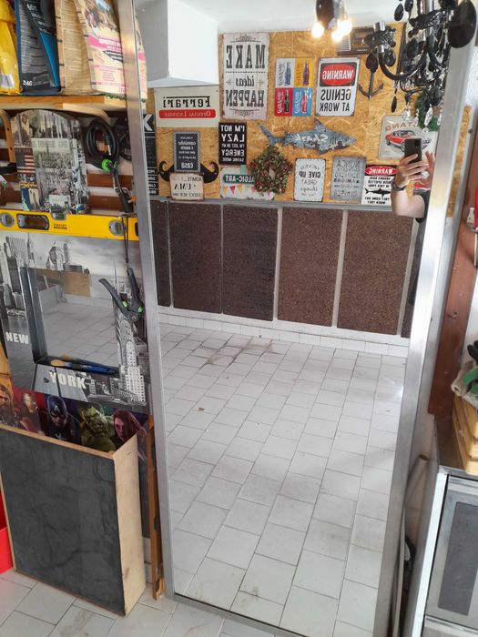 Espelho d 2 mt  altura usado moldura  aço cromado de vestiário de loja