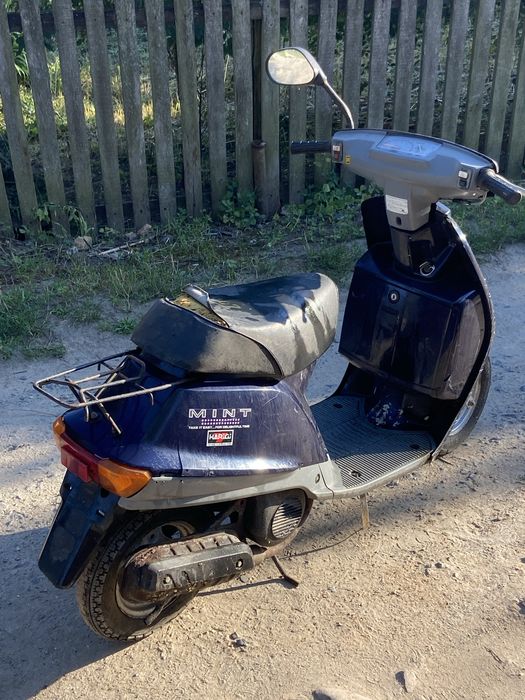Скутер Yamaha mint