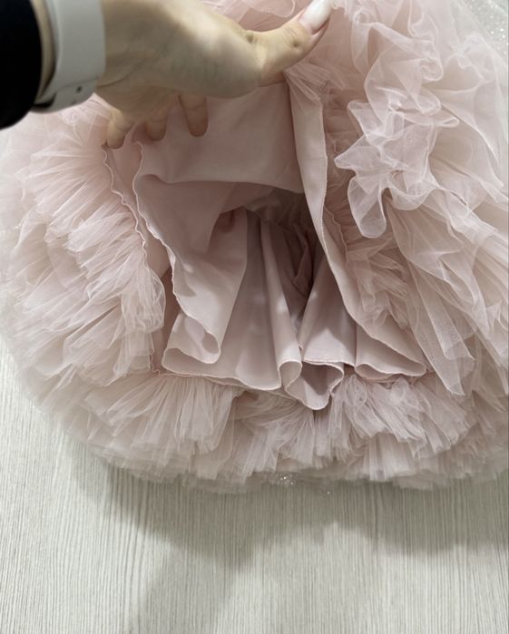 Сукня на рочок , святкова сукня