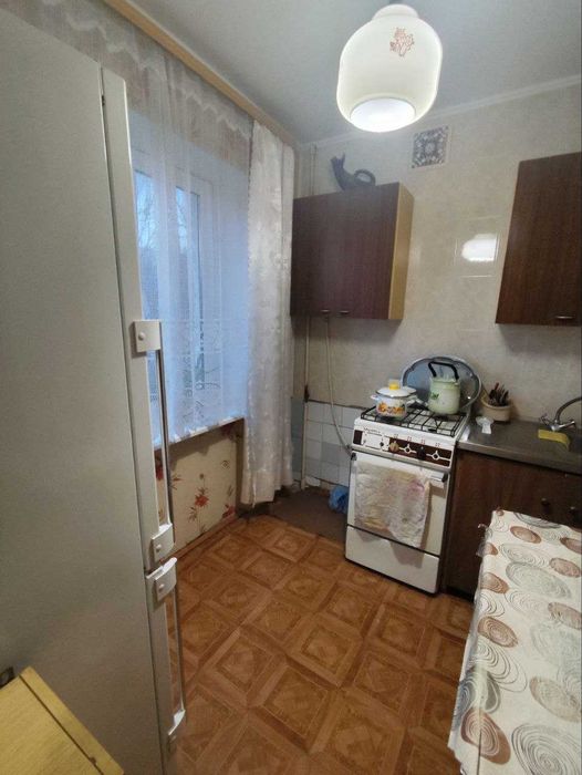 Продається 2-х кімнатна квартира на правому