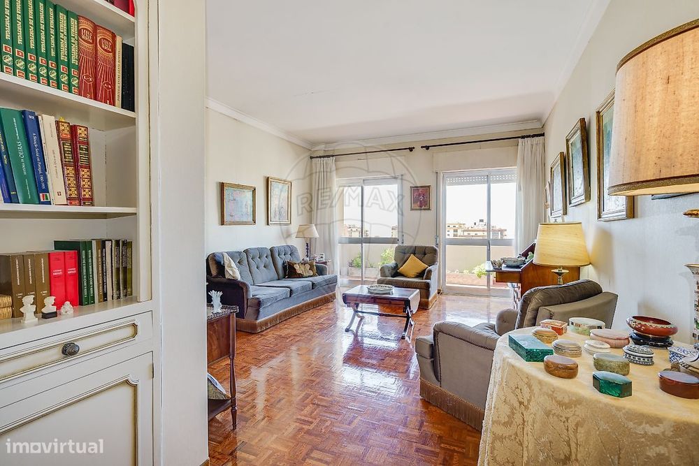 Apartamento T5 para venda