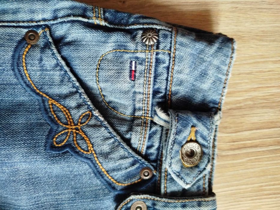 Jeansy damskie Tommy Hilfiger denim retro vinted