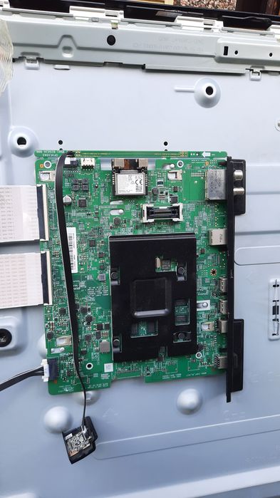 Плaтa до телевізора Samsung