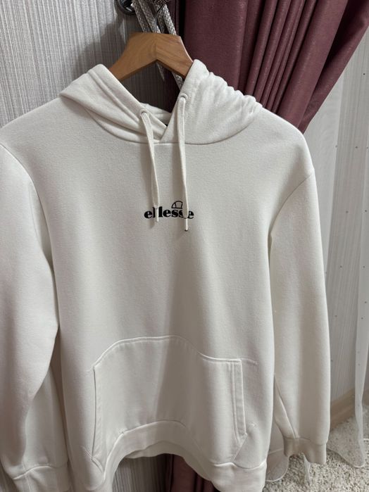 Оригінальна біла кофта ellesse