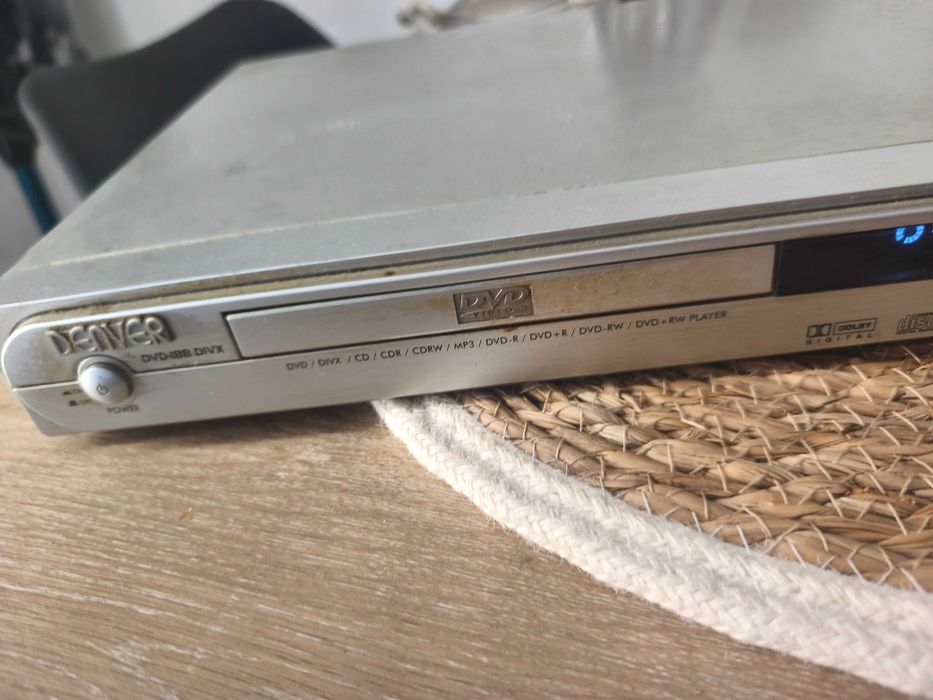 “Leitor DVD Denver DivX a funcionar