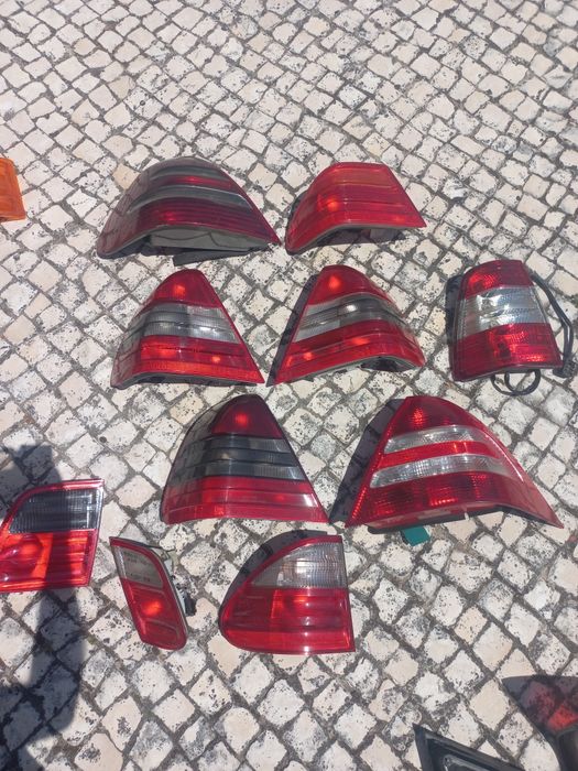 Mercedes benz farolim stop esquerdo e direito