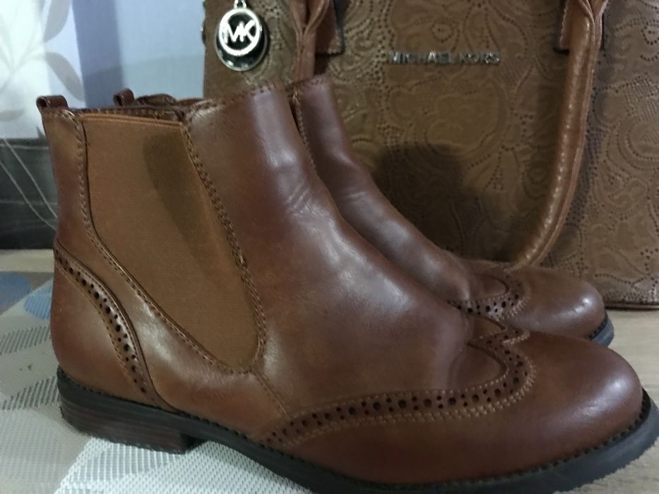 Ботинки .Разная обувь.