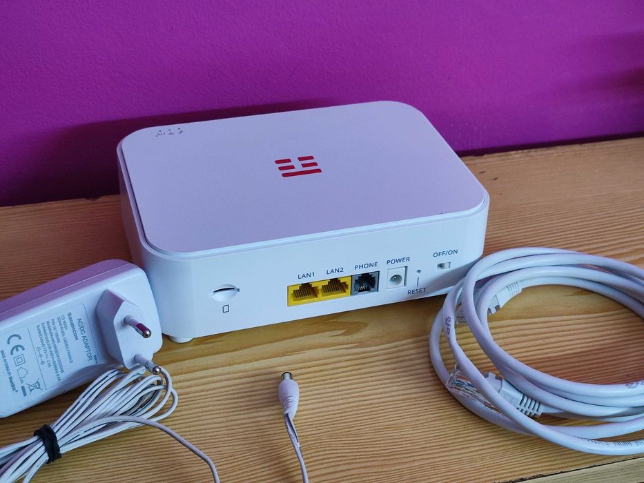 600mbps Askey RTL 6100 Router 4G+