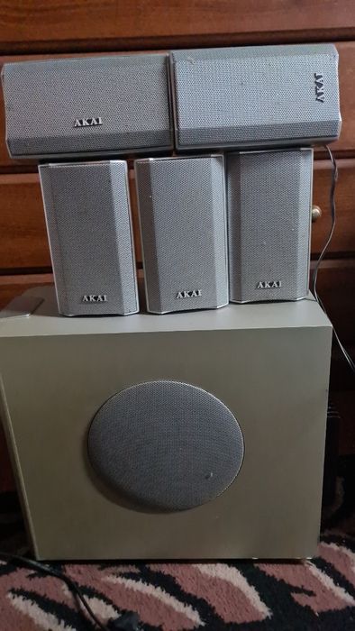 Sistema de som Home Cinema Akai ss-4100