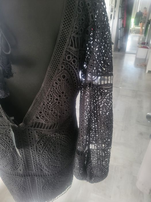 Piękna sexi tunika S M L Czarna na codzień i plażę