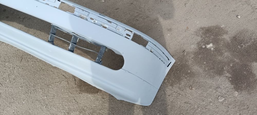 Бампер  BMW. е39