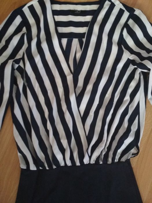Sukienka S H&M