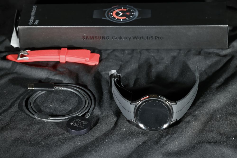 Samsung Galaxy Watch 5 Pro Lte, tytan, szafir, 590mAh