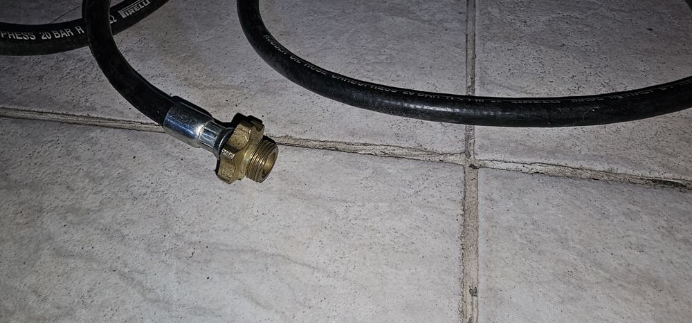 Wąż do gazu 3m Pirelli 20bar