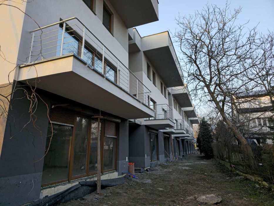 Balustrady nierdzewne podjazdy dla osób niepełnosprawnych