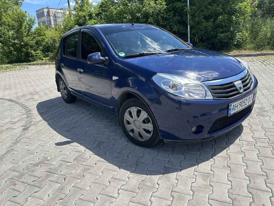 Дачія Сандеро 1,6 газ/бензин