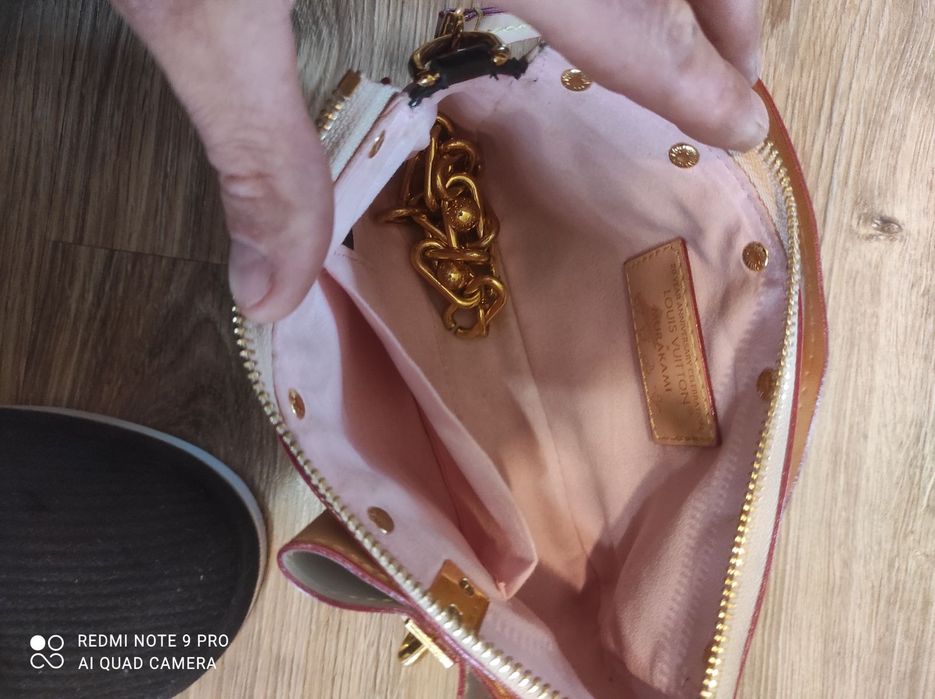 Дуже стильна сумочка фірми LOUIS  VUITTON