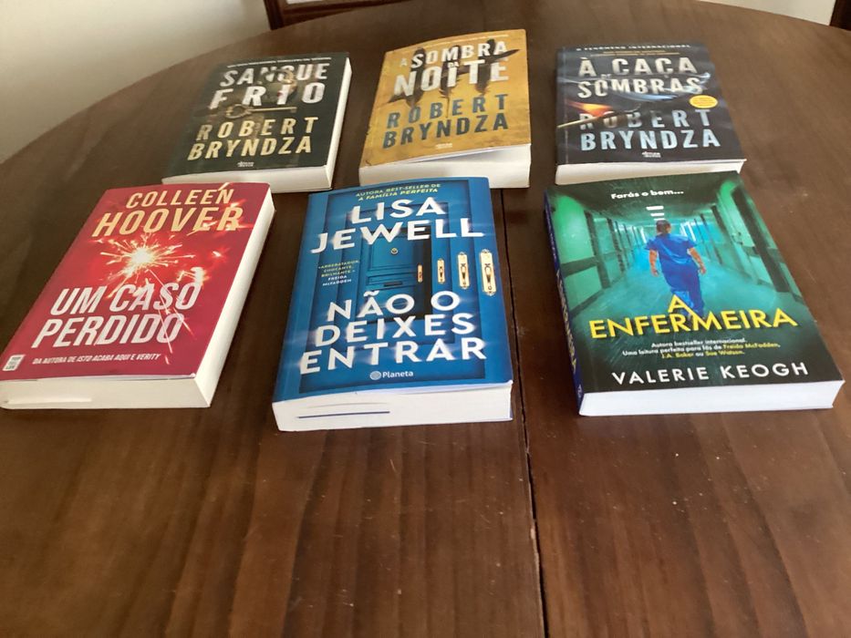 Livros de vários autores