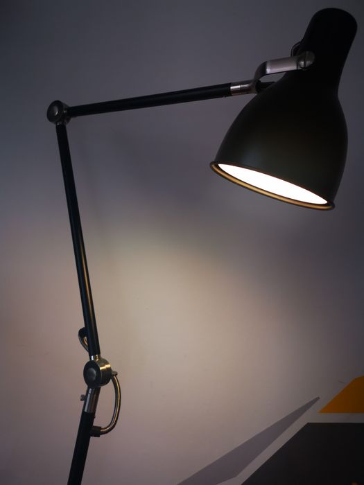 Candeeiro de pé ikea