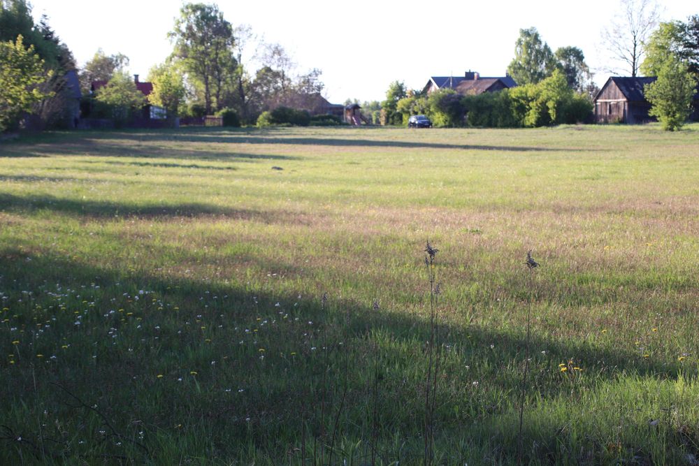 Działka budowlana pow. 2455 m²  warunki zabudowy bezterminowe