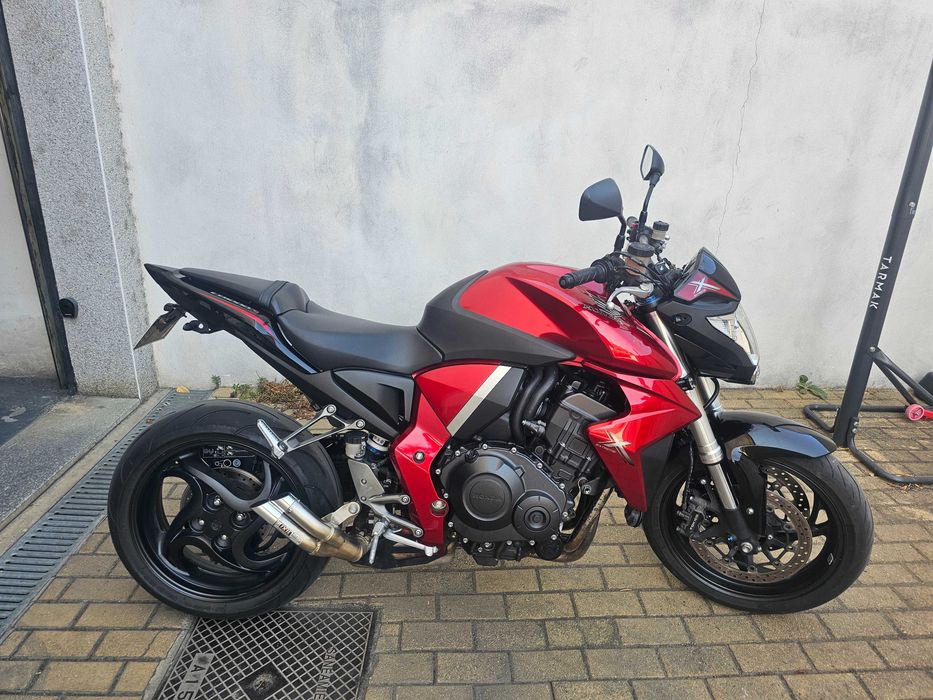 Vendo  ou troco honda cb 1000r