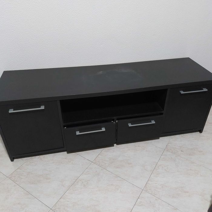 Móvel TV sala de estar baixo