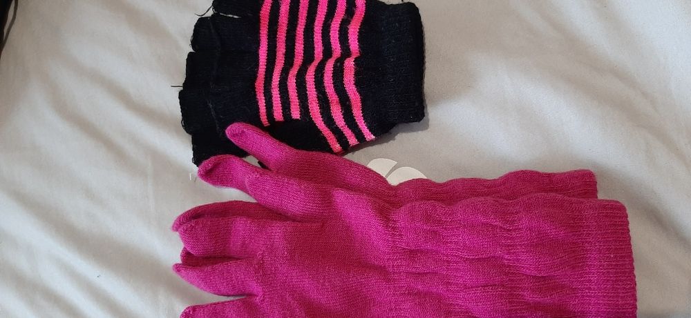 Рукавиці для роботи в телефоні