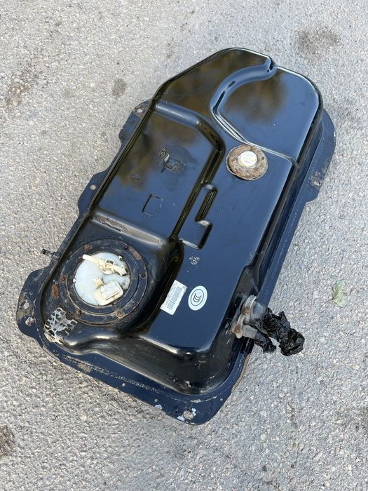 Бензобак Насос  Chery jaggi
