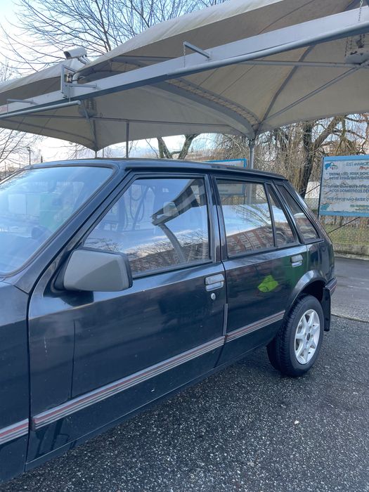 OPEL CORSA SWING 1.2 | Ano 1988 | 84.000 km | Inspeção (TÜV) recente