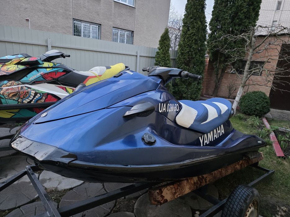 Продам  гідроцикл Yamaha VX1100 DeLuxe