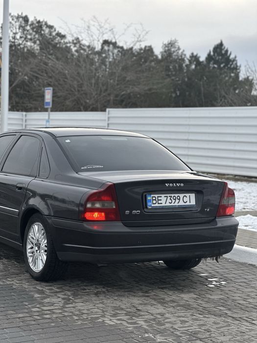 Продам личный авто Volvo S80