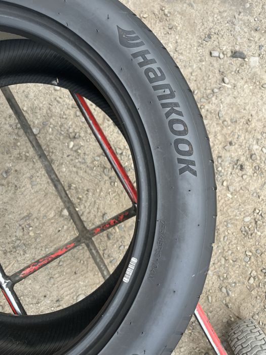 255/45/19 R19 Hankook Ventus S1evo 3ev літо 4 шт ціна за 1 шт