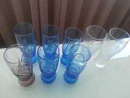 Copos novos nunca usados