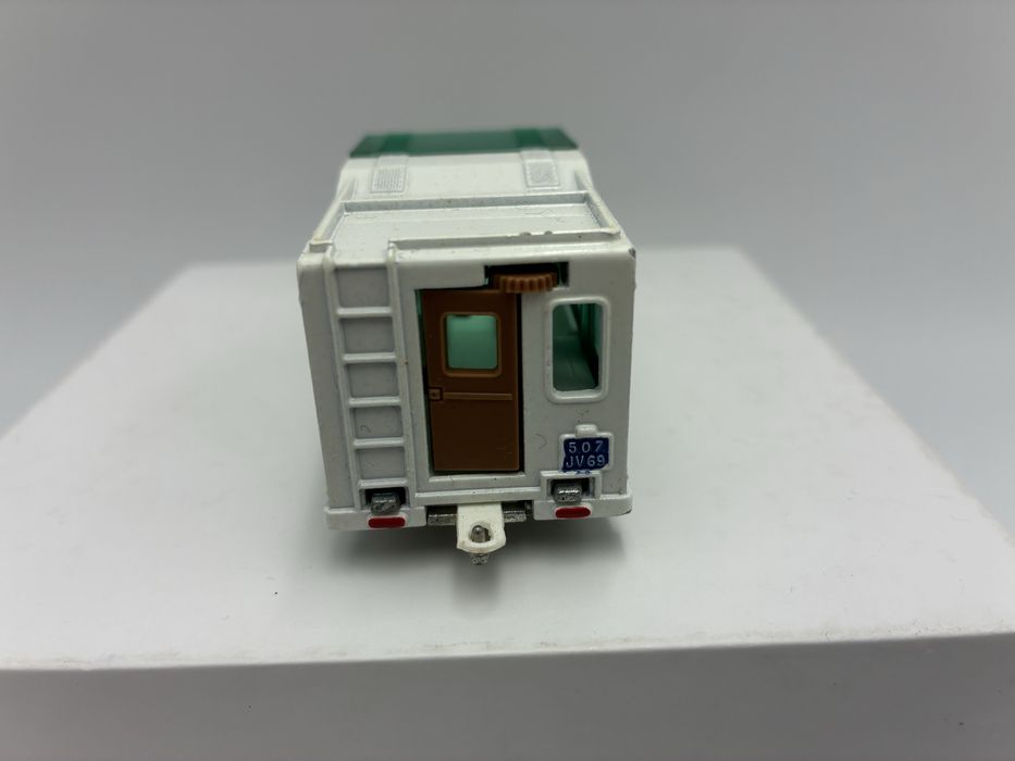 Majorette Fourgon 1/67 No. 224 259 Camping Nature