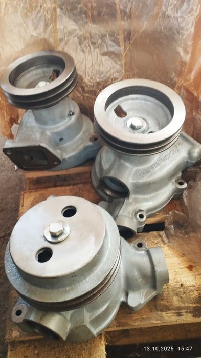 Помпа  водяна Урал 4320 КамАЗ5320