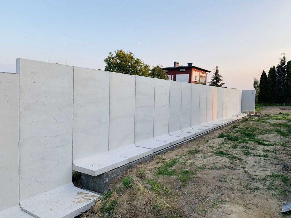 Mur ogrodzeniowy/Ogrodzenie betonowe/ L / Elka beton architektoniczny