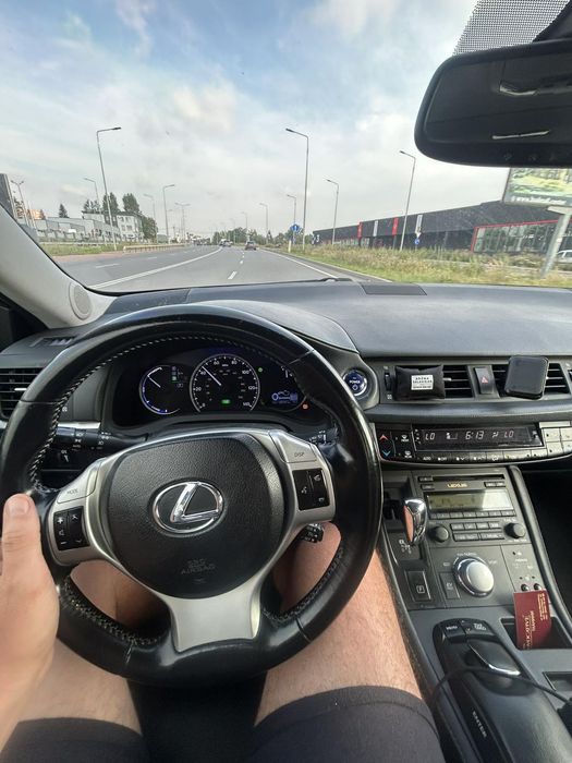 Аренда авто сдам Лексус ст200, Лачетти приус от 2х дней