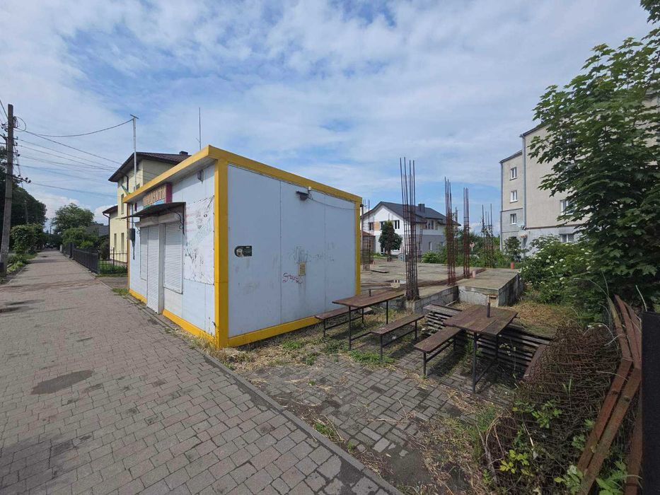 Нежитлове приміщення навпроти Поліклініки, м. Кам'янка-Бузька