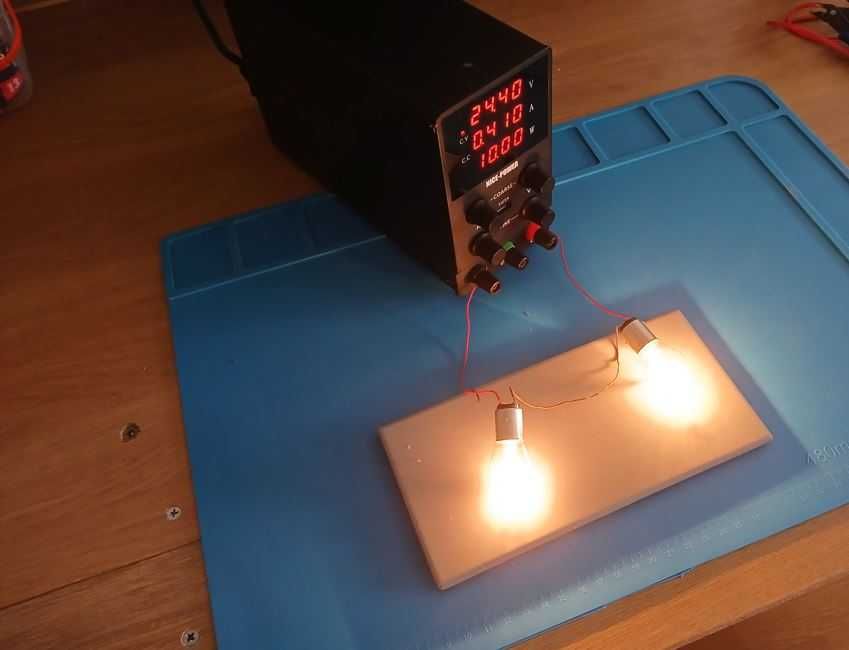 0–30V Variable Power Supply64729760997378122