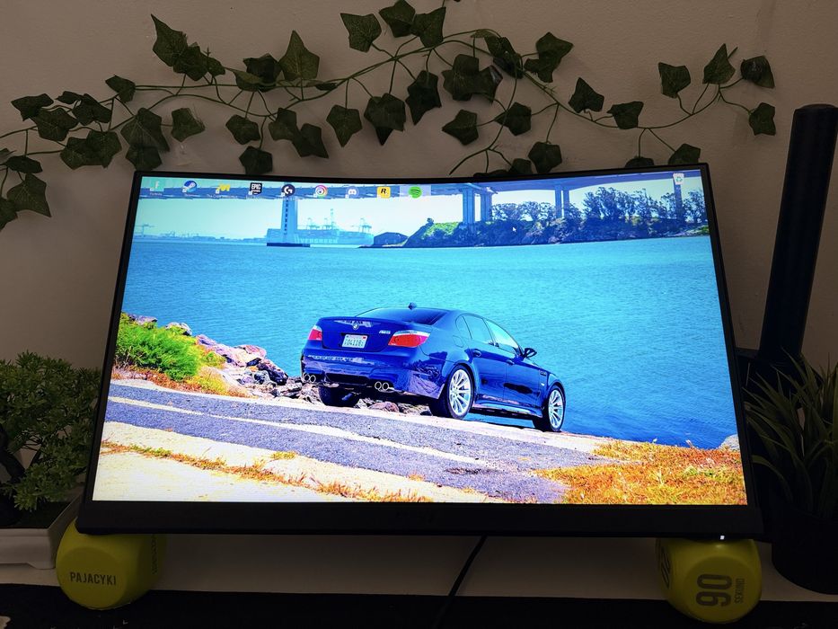 Sprzedam monitor MSI Optix G24C4 24″ 144 Hz