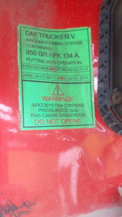 Kabina Daf 105 bardzo ładna.