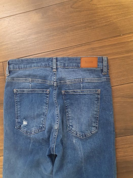 Nowe jeansy Bershka 38