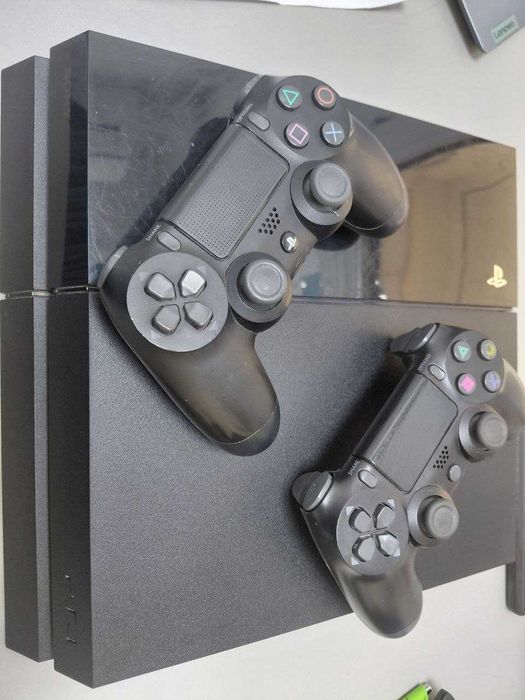 Ігрова приставка SONY PS4