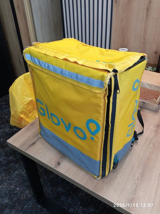 Plecak Glovo używany.