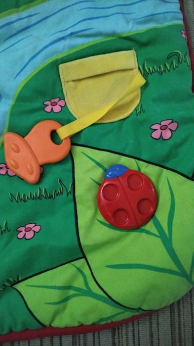 Tapete recreativo/atividades para criança - Impecável
