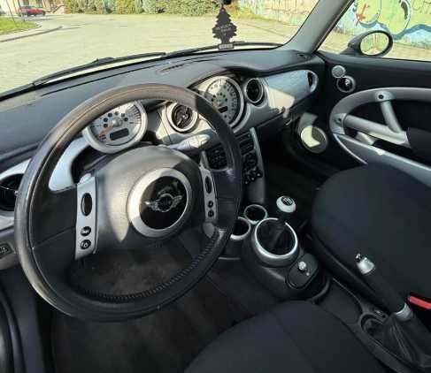 Разборка MINI Cooper R50 бампер комплектний
