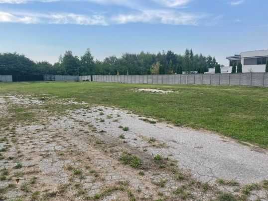 Wynajmę plac 5000 m², budynek biurowo magazynowy, parking - Widok 4