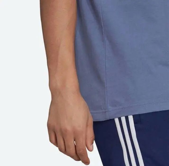 Футболка від Adidas
