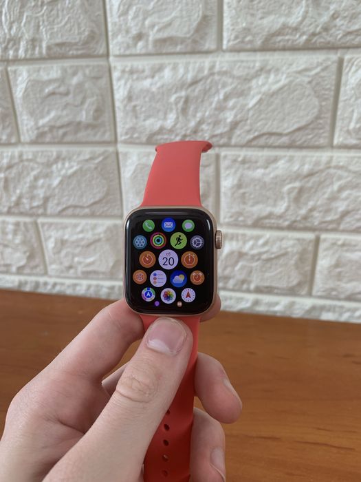 Apple Watch SE 44mm LTE GPS стан НОВИХ Епл Вотч СЕ 44мм ЛТЕ ГПС